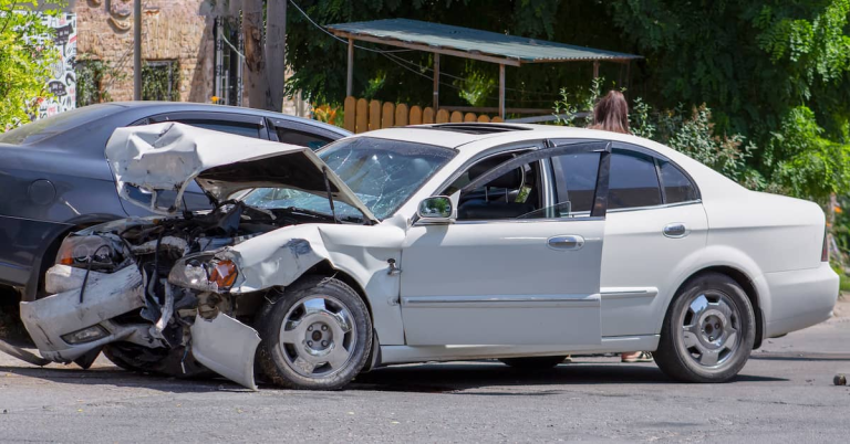 Details worth knowing about car accident laws in Illinois