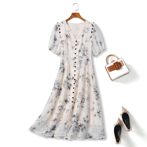 Celebrating Self-Expression: A Fresh Perspective on Plus Size Fashion